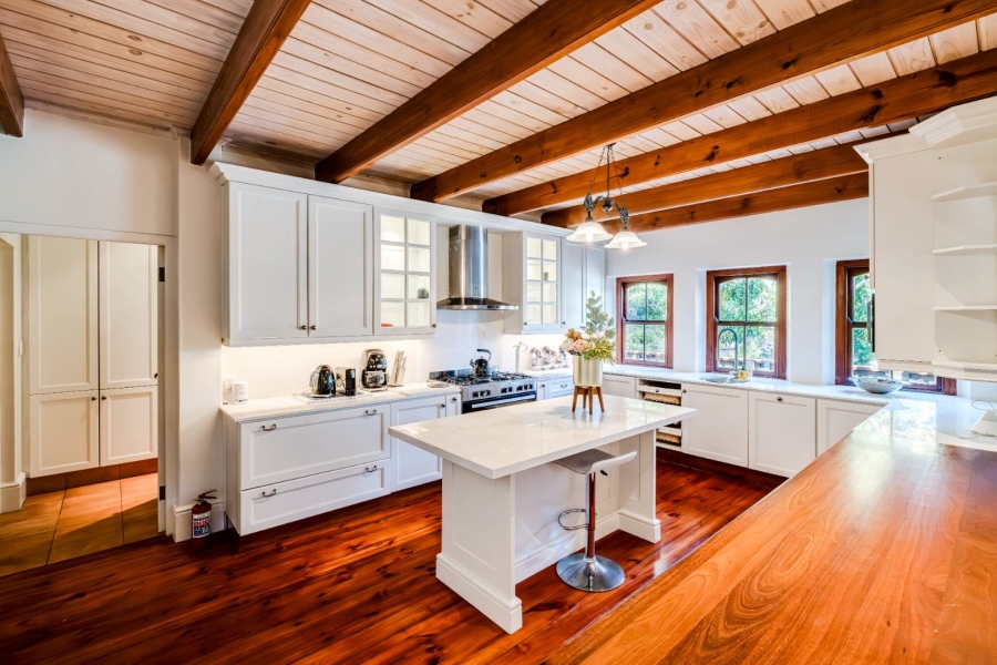 5 Bedroom Property for Sale in Hout Bay Western Cape